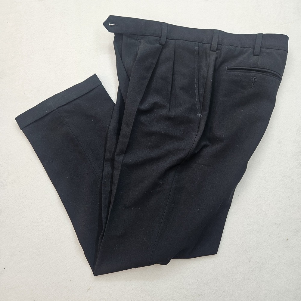 George Mens Pleated Front Pants Size 32x30 Black Wrinkle Resistant Dress Slacks